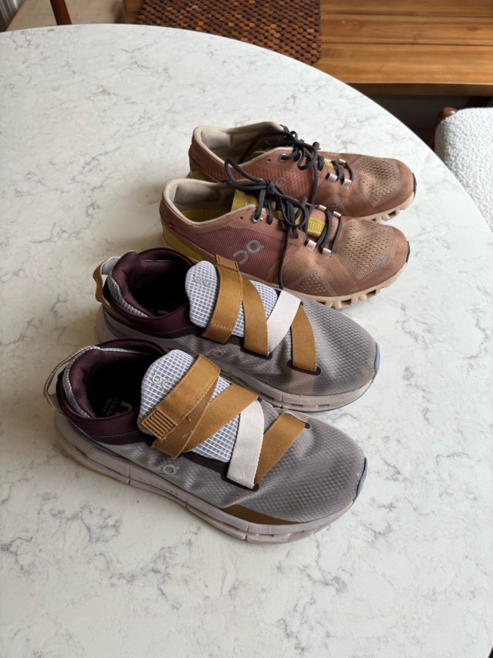 2 pairs On Running Cloud Running Shoes - mocha  & Gray